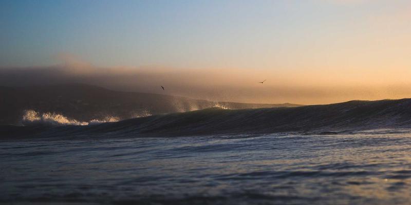 技术教程：深度解析卫星互联网（如Starlink）的组网方式、地面站架构与融合挑战